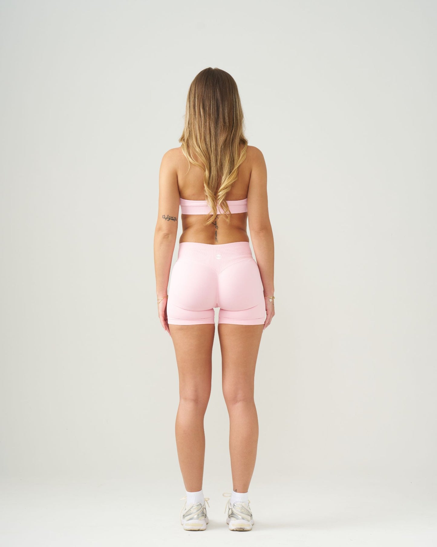 The Sculpt Seamless Sports Bra/shorts set