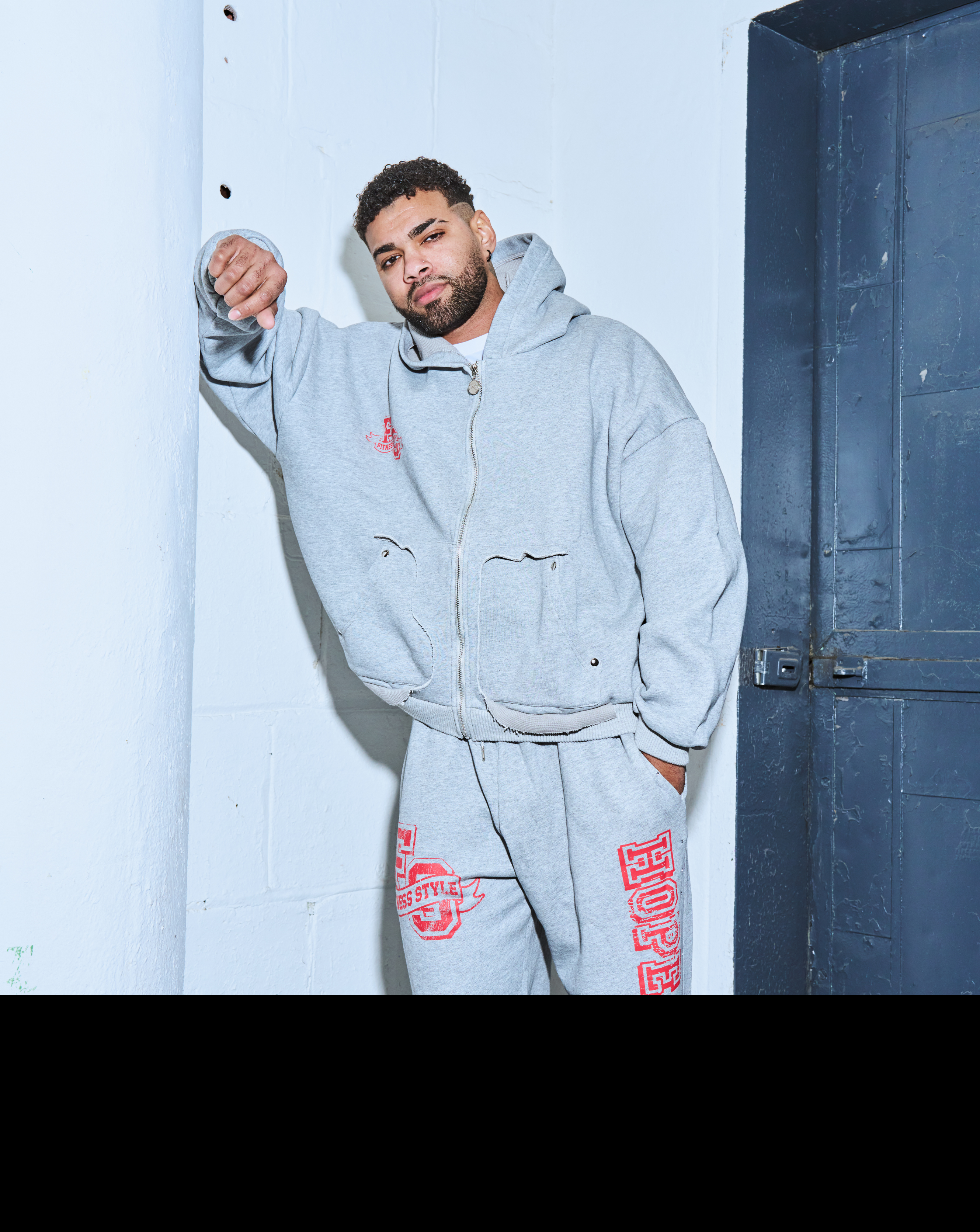 FitnessStyle Eternal Hoodie And Sweatpants Set